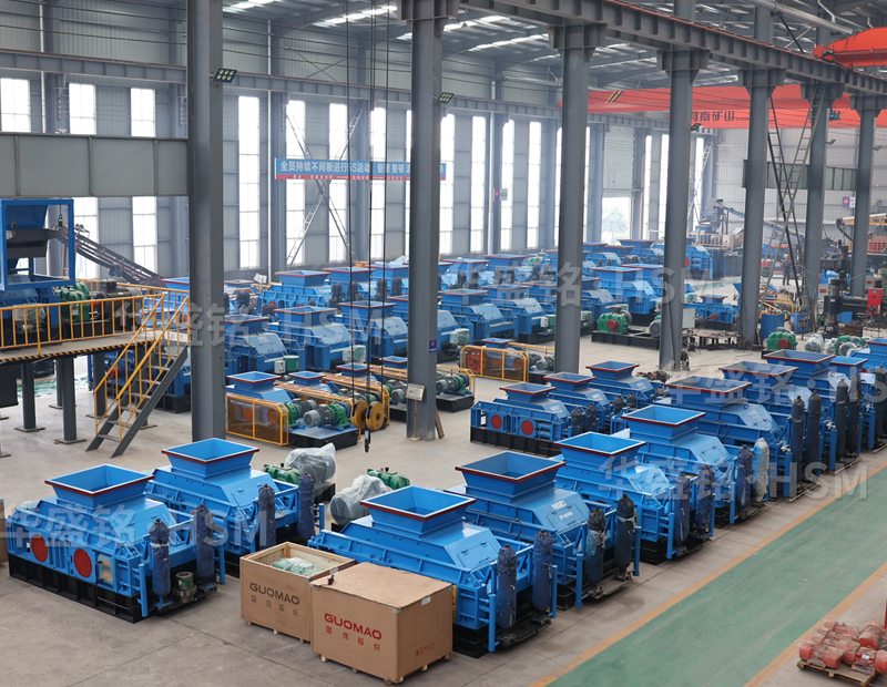  砂石料用哪種破碎機？沙頭料全液壓對輥破碎機多少錢？