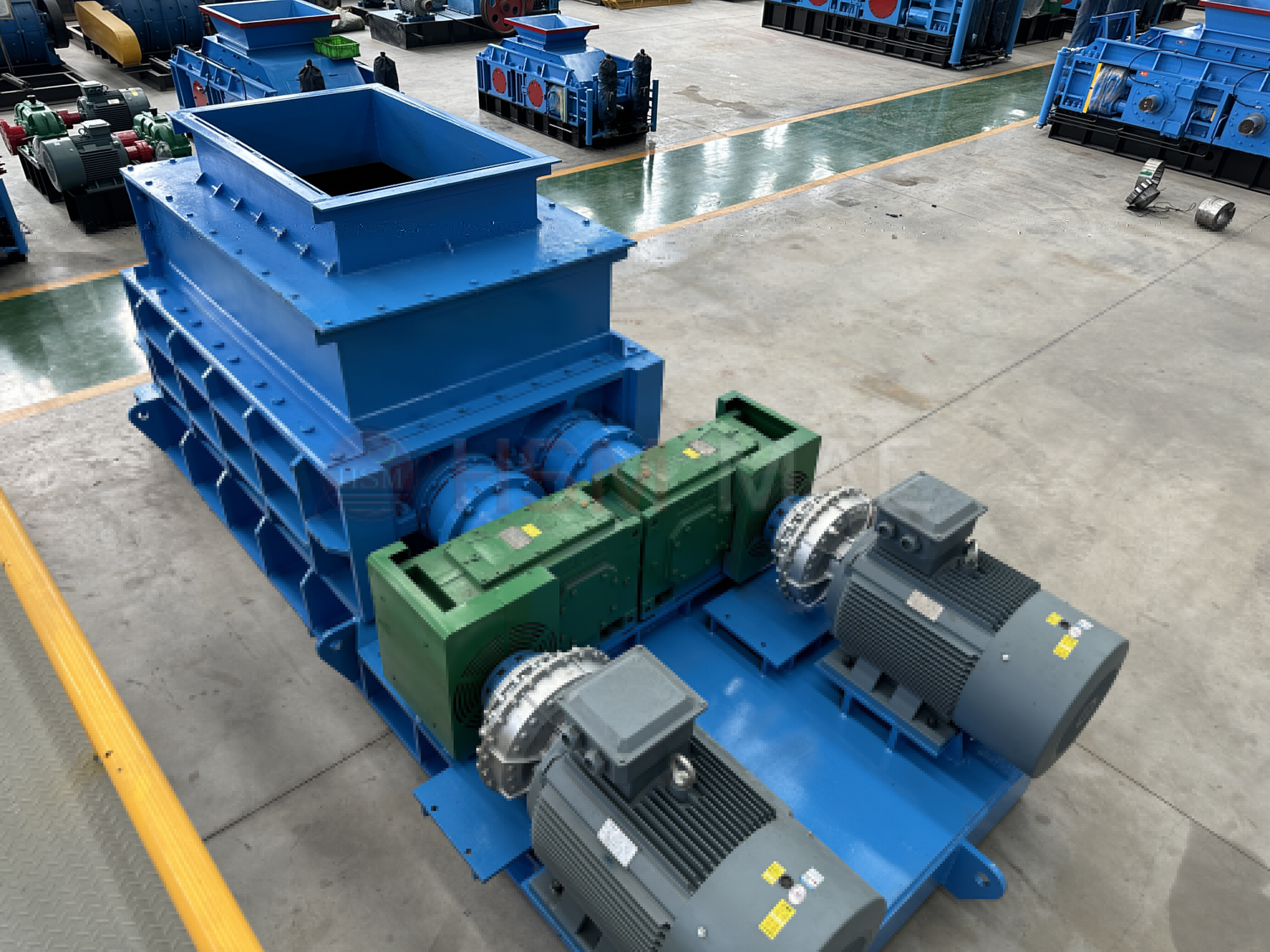 瀝青再生料破碎篩分設(shè)備